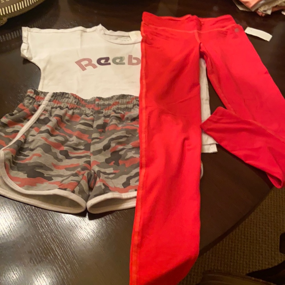 Set of 3 Reebok Girl’s Size 10 Leggings,Shorts, and Top. All BNWT